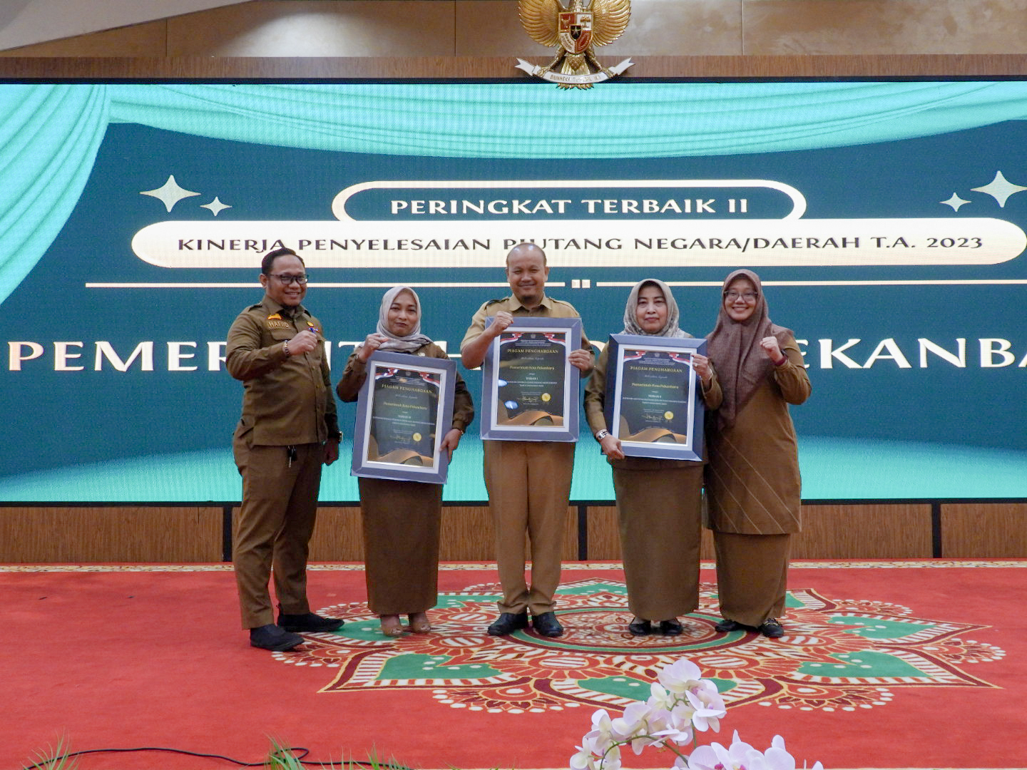 Pemko Pekanbaru Raih Penghargaan Kn Award